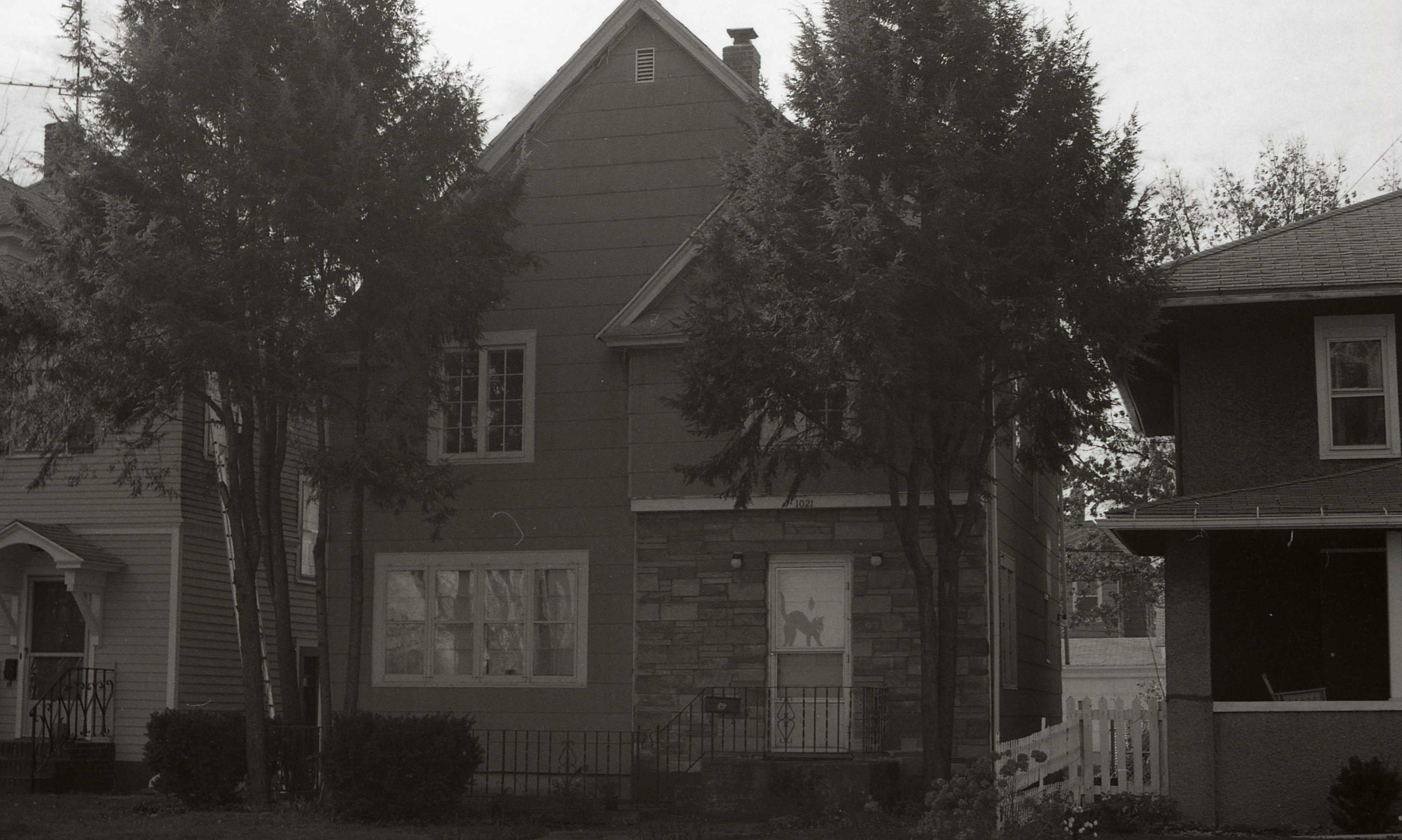 1021 Riverside Drive